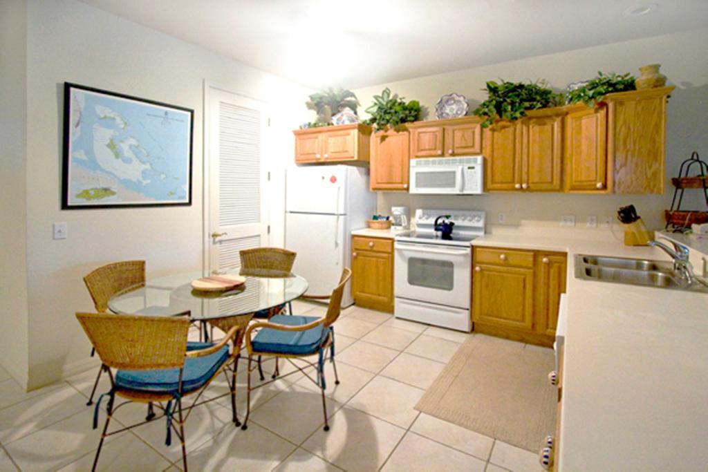 Bahama Beach Club Resort Treasure Cay Quarto foto